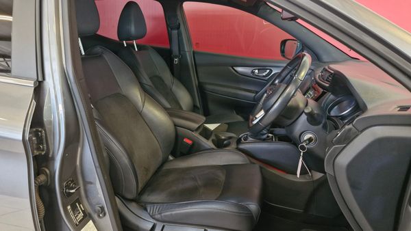 2021-Nissan-Qashqai-12T-Midnight-Auto image:25