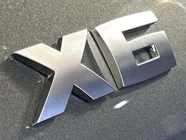2021-BMW-X6-M50i image:11