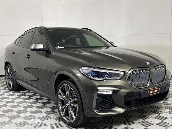 2021-BMW-X6-M50i image:16