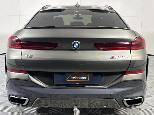 2021-BMW-X6-M50i image:18