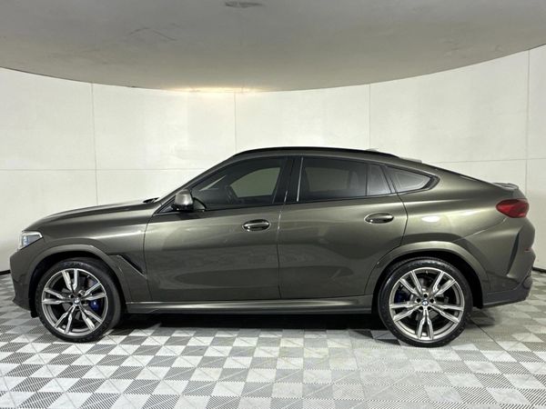 2021-BMW-X6-M50i image:19