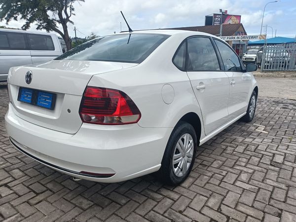 2019-Volkswagen-Polo-GP-14-Trendline image:1