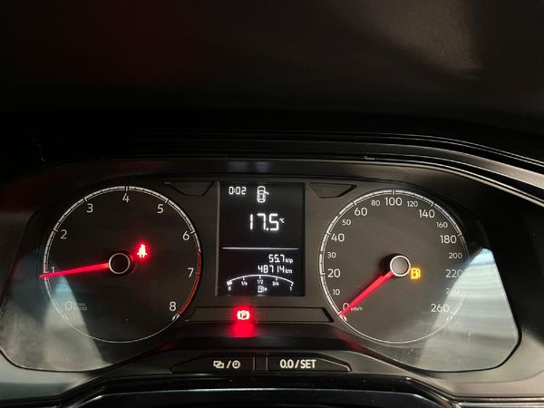 2021-Volkswagen-Polo-10-TSI-Trendline image:10