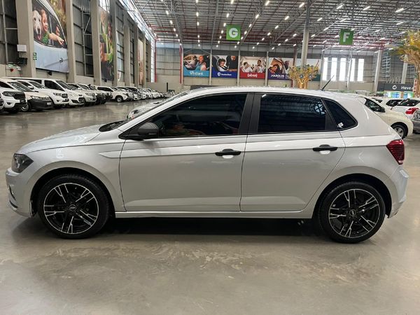 2021-Volkswagen-Polo-10-TSI-Trendline image:5