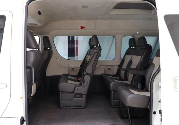 2019-Toyota-Quantum-28-GL-14-Seat image:15