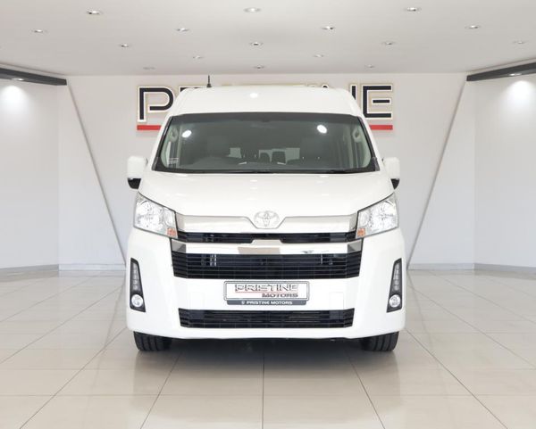 2019-Toyota-Quantum-28-GL-14-Seat image:1