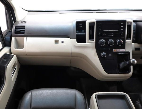 2019-Toyota-Quantum-28-GL-14-Seat image:5
