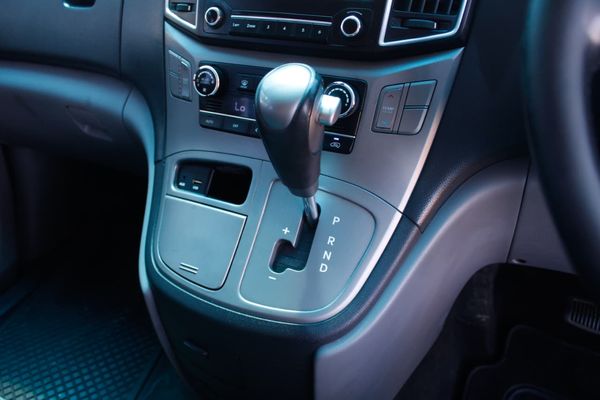 2017-Hyundai-H-1-25-CRDi-Elite-Auto image:20
