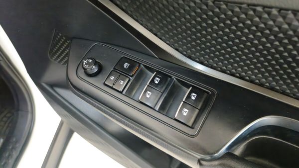 2018-Toyota-C-HR-12T-Plus-Auto image:18