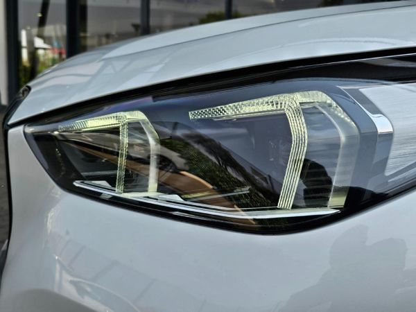 2023-BMW-X1-sDrive18i-M-Sport image:5