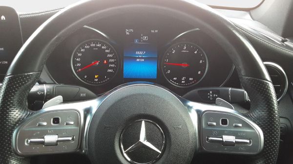2022-Mercedes-Benz-GLC-Coupe-300d-4Matic image:12