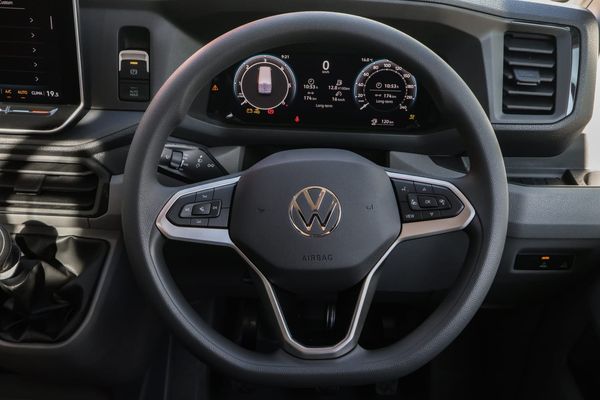 2026-Volkswagen-Crafter-50-20TDI-120kW-Xlwb-Panel-Van-Auto image:7