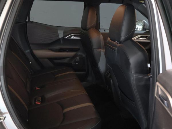 2025-Mitsubishi-Outlander-Sport-15-Exceed-Auto image:15