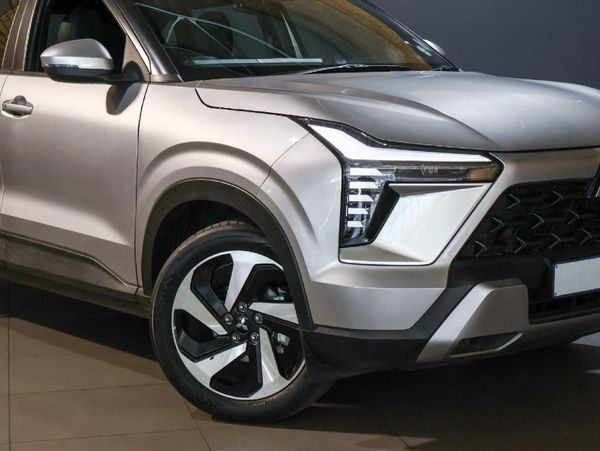 2025-Mitsubishi-Outlander-Sport-15-Exceed-Auto image:1