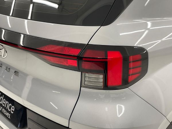 2024-Hyundai-Venue-12-Motion image:22