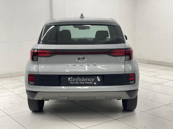 2024-Hyundai-Venue-12-Motion image:5