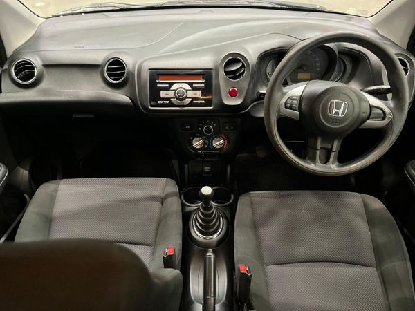 2016-Honda-Brio-12-Comfort-5-dr image:9