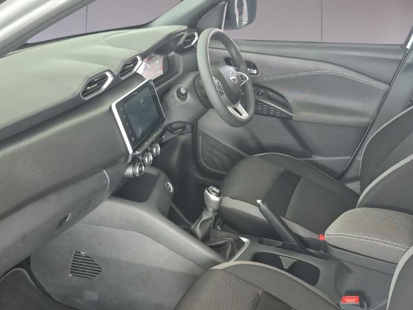 2026-Nissan-Magnite-10T-Acenta image:18