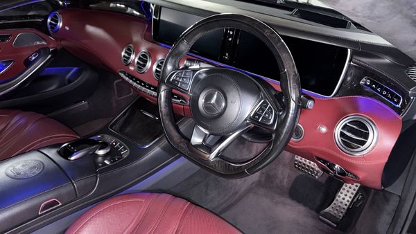 2016-Mercedes-AMG-S-Class-S63-AMG-Coupe image:11