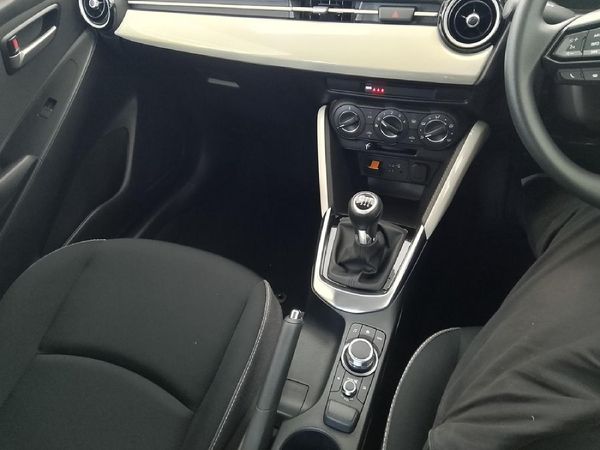 2026-Mazda-2-15-Active-5-dr image:16