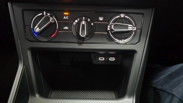 2026-Volkswagen-Polo-10-TSI image:13