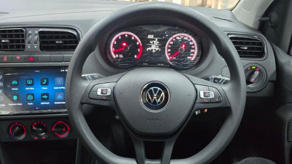 2026-Volkswagen-Polo-Vivo-14-Life image:2