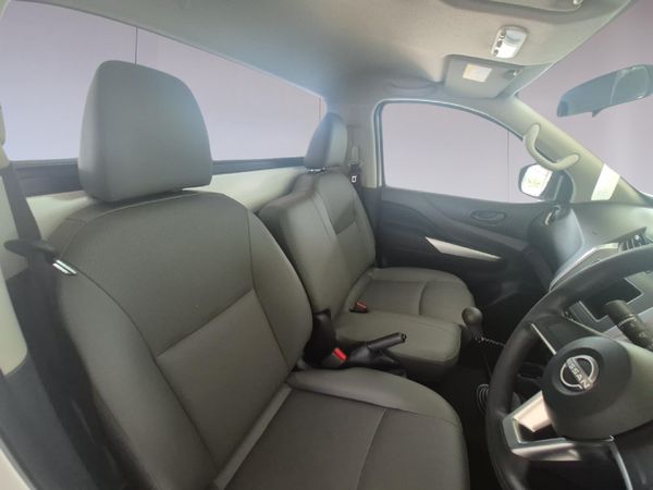 2026-Nissan-Navara-25-DDTi-XE-Single-Cab image:15