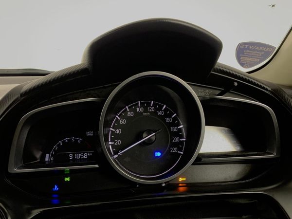2020-Mazda-2-15-Individual-5-dr image:12