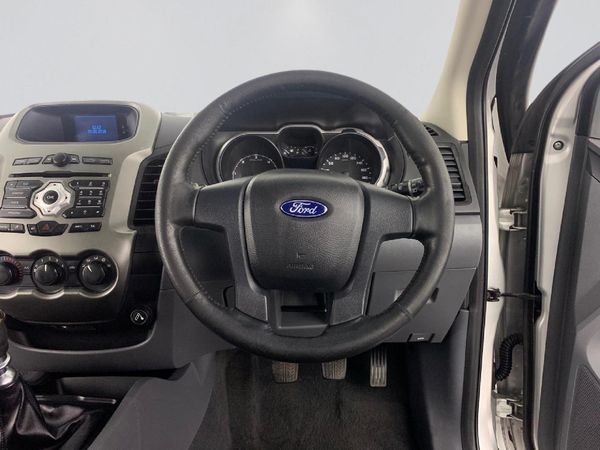 2013-Ford-Ranger-22-TDCi-XLS-4x4-Double-Cab image:14