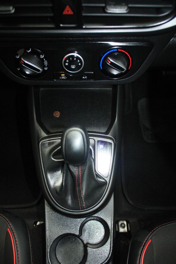 2024-Hyundai-Grand-i10-12-Motion-Auto image:21