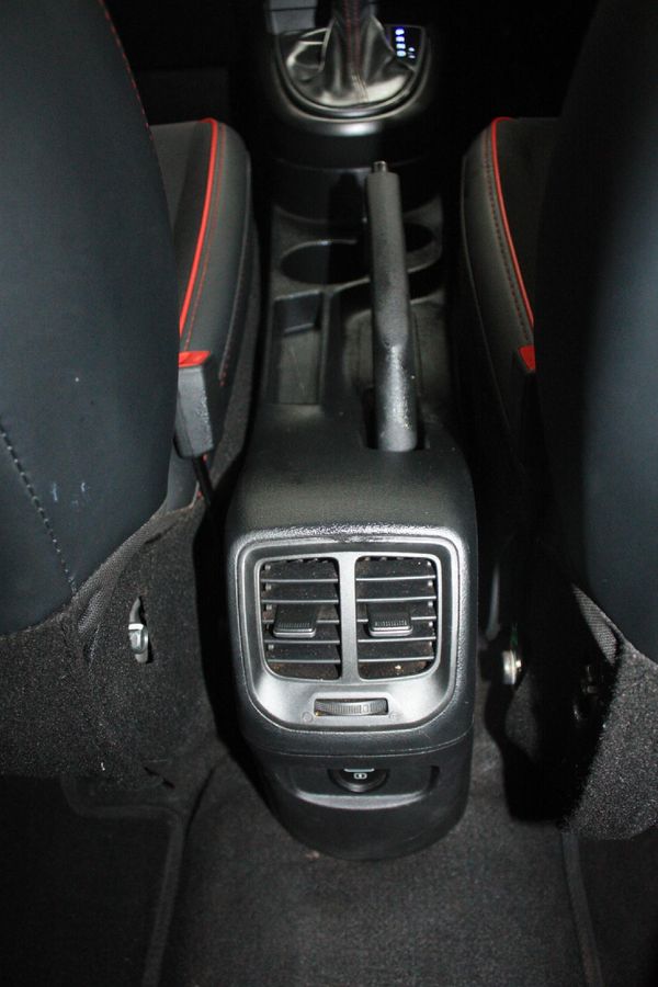 2024-Hyundai-Grand-i10-12-Motion-Auto image:23