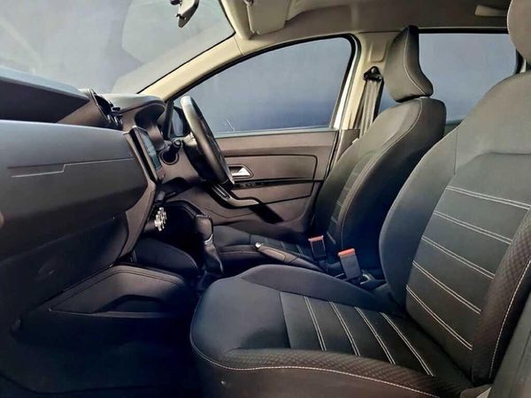 2023-Renault-Duster-15-dCi-Zen-EDC image:10