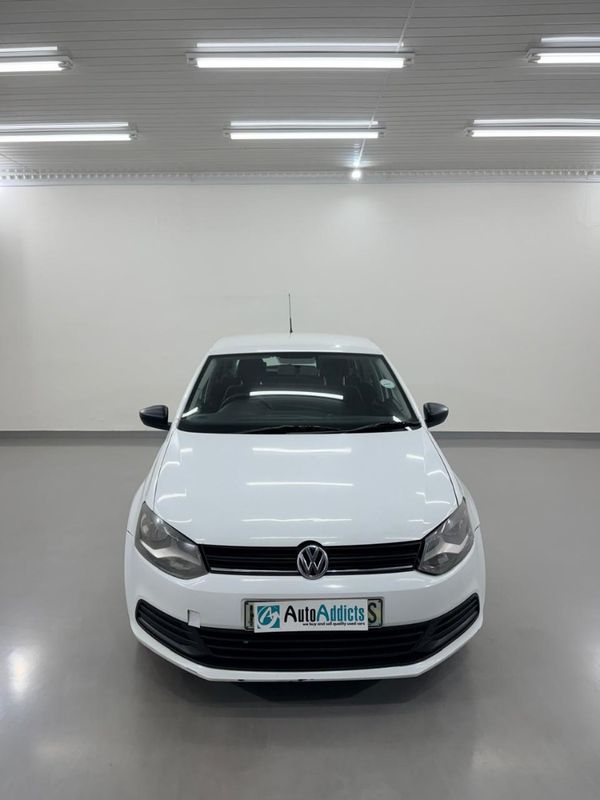 2018-Volkswagen-Polo-Vivo-14-Trendline-5-dr image:1