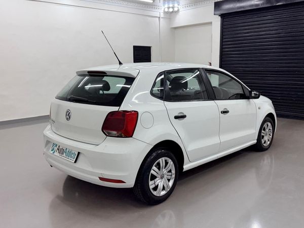 2018-Volkswagen-Polo-Vivo-14-Trendline-5-dr image:5