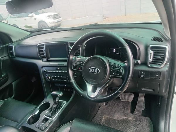 2017-Kia-Sportage-20-CRDi-AWD-Auto image:4