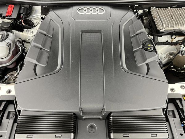 2019-Audi-Q8-45-TDI-quattro-Auto image:15