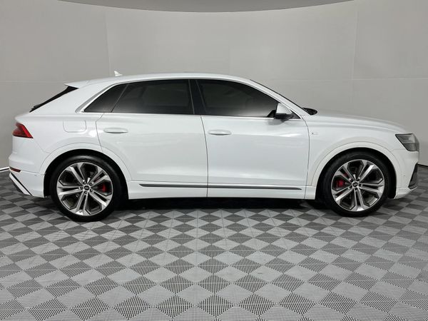 2019-Audi-Q8-45-TDI-quattro-Auto image:19