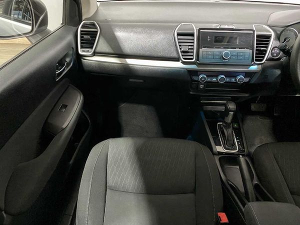 2022-Honda-Ballade-15-Comfort-Auto image:14