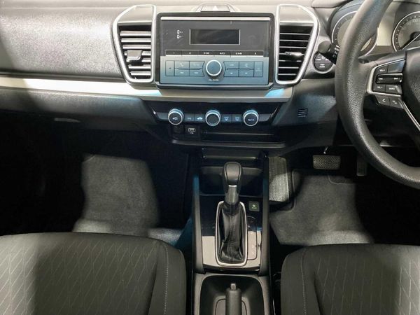 2022-Honda-Ballade-15-Comfort-Auto image:15