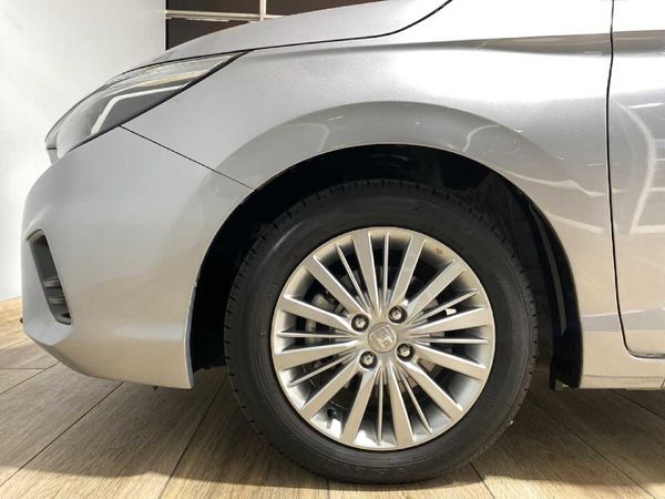 2022-Honda-Ballade-15-Comfort-Auto image:5