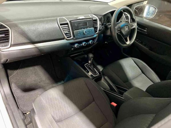 2022-Honda-Ballade-15-Comfort-Auto image:6