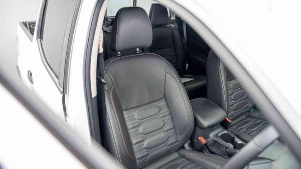2025-Nissan-Navara-25-DDTi-PRO-2X-Auto-Double-Cab image:10