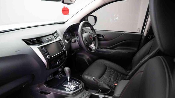2025-Nissan-Navara-25-DDTi-PRO-2X-Auto-Double-Cab image:13