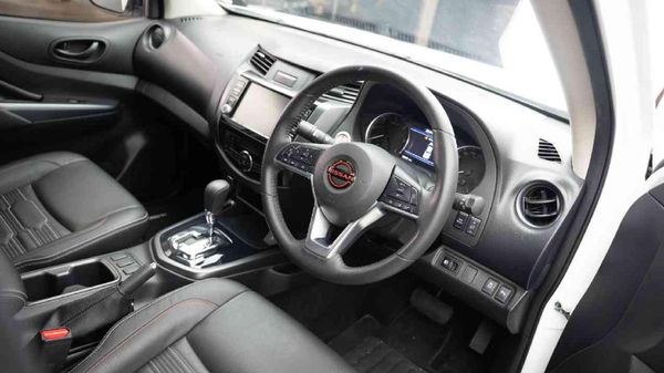 2025-Nissan-Navara-25-DDTi-PRO-2X-Auto-Double-Cab image:14