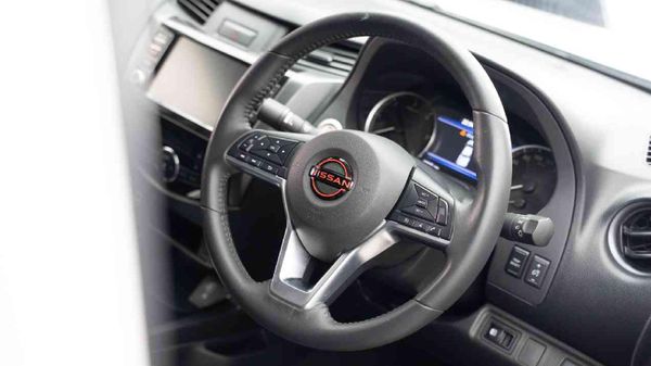 2025-Nissan-Navara-25-DDTi-PRO-2X-Auto-Double-Cab image:15
