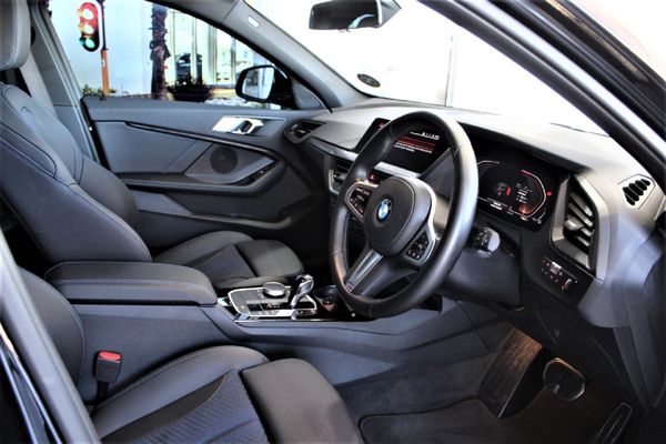 2021-BMW-1-Series-118i-M-Sport image:9