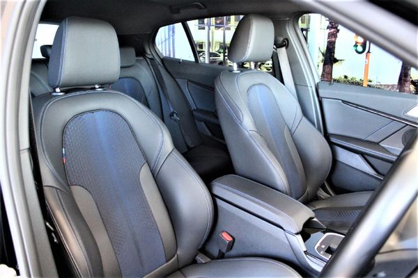 2021-BMW-1-Series-118i-M-Sport image:8