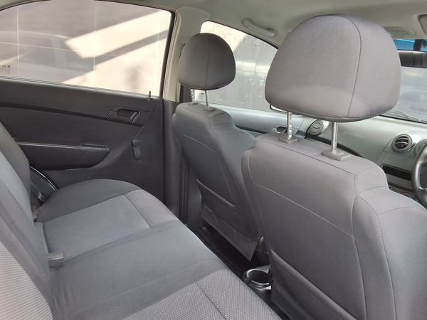 2012-Chevrolet-Aveo-16-L image:11