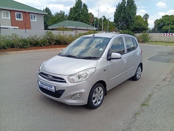 2017-Hyundai-i10-11-GLS-Motion image:1