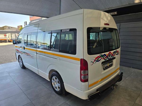 2021-Toyota-Quantum-25-D-4D-Sesfikile-16-seat image:5